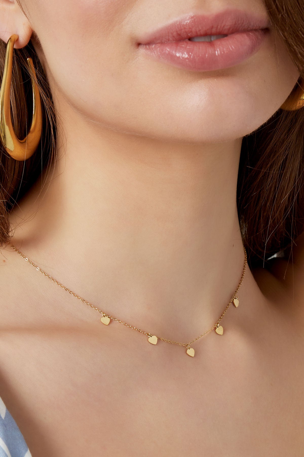 collier simple avec pendentifs coeur - doré