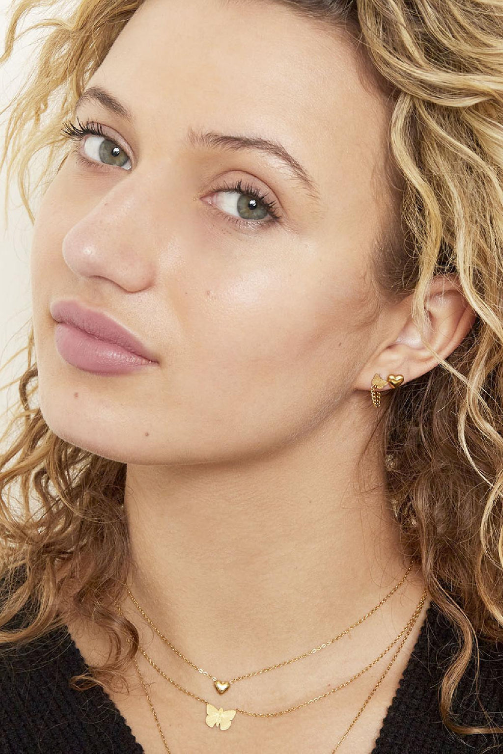Boucles d'oreilles Bold Heart en acier inoxydable