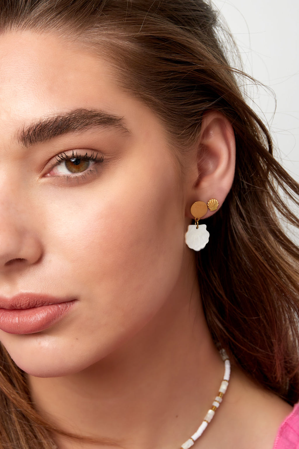 boucles d'oreilles à clous en coquillage