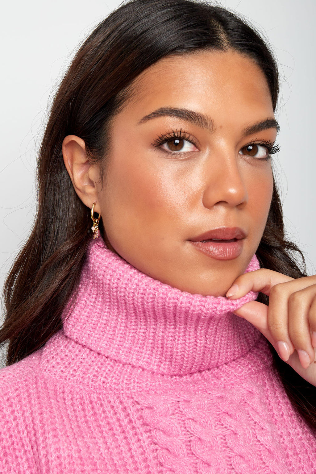 boucle d'oreille avec perles noires