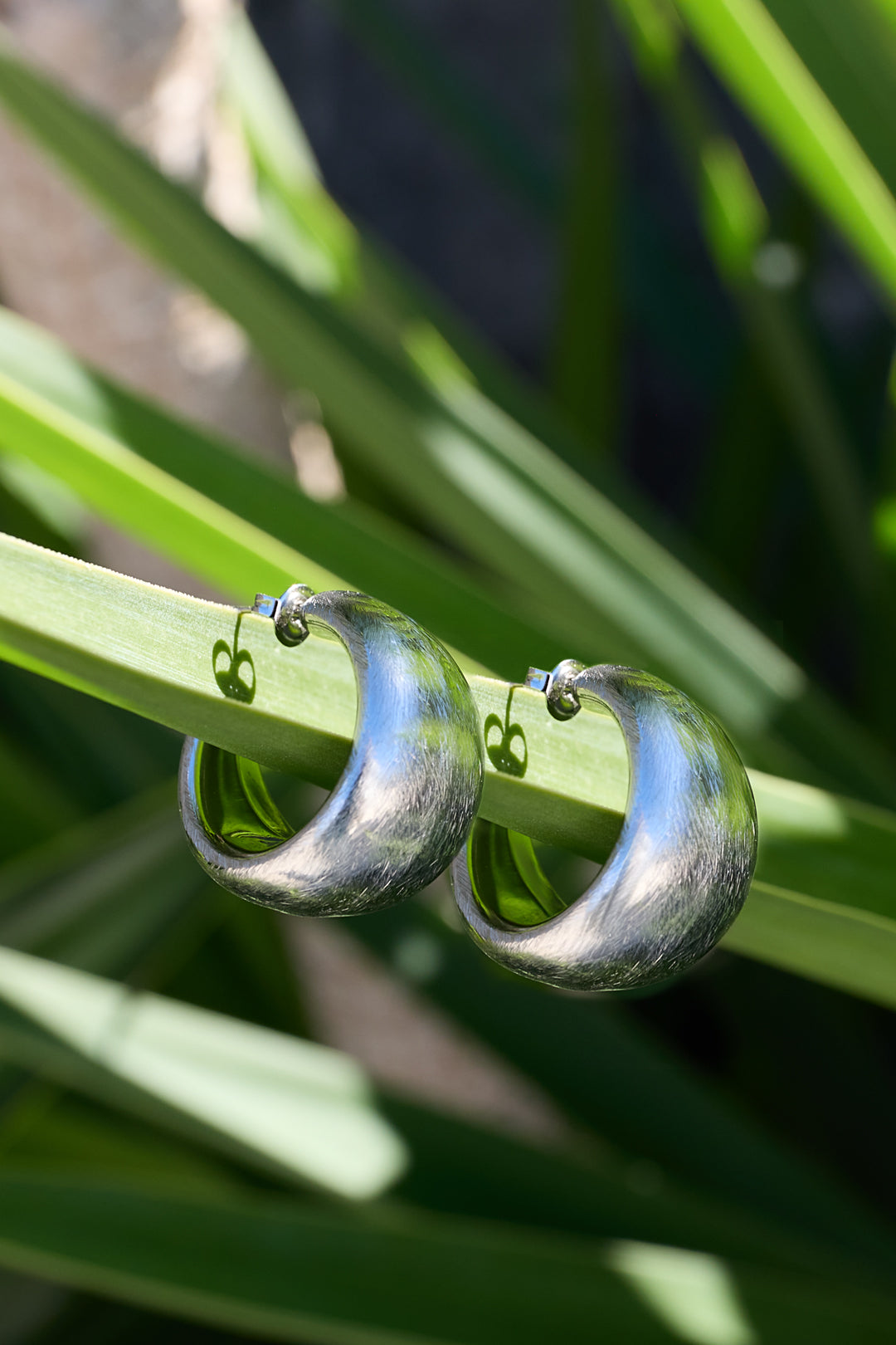 Boucles d'oreilles créoles en acier inoxydable, style décontracté et simple, collection femme.