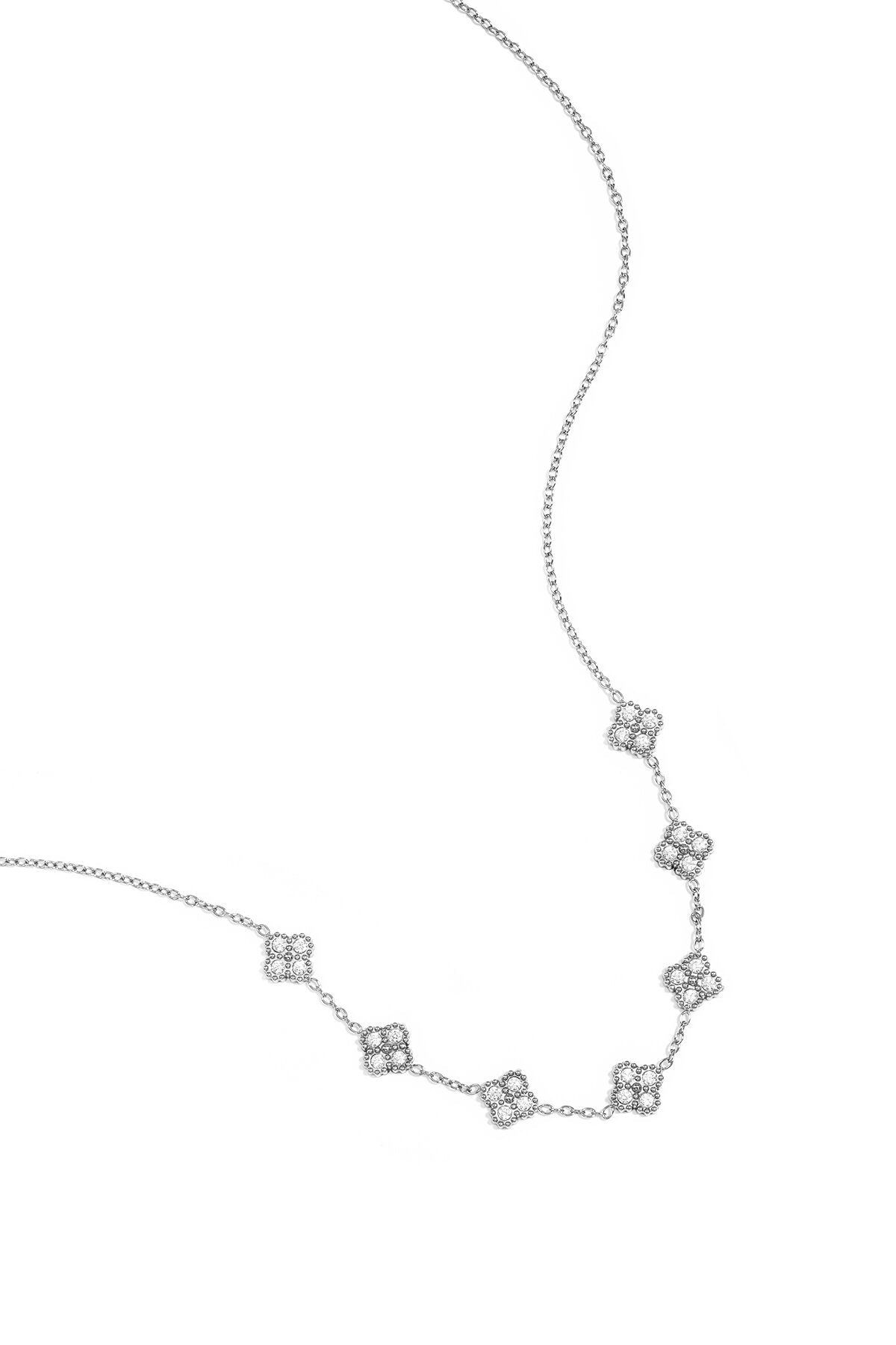 Collier orné de trèfles sertis de zirconias