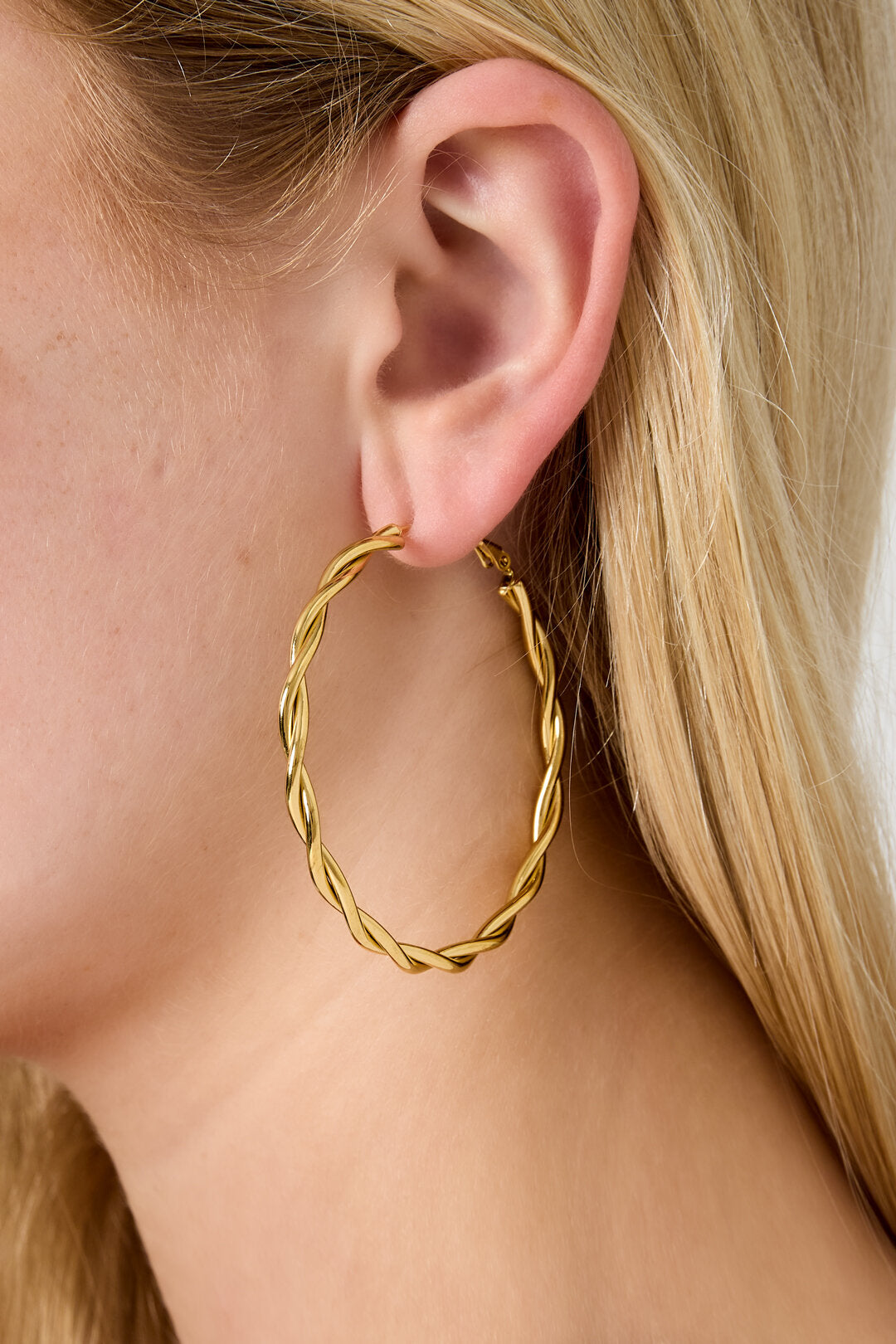 Boucles d'oreilles créoles torsadées