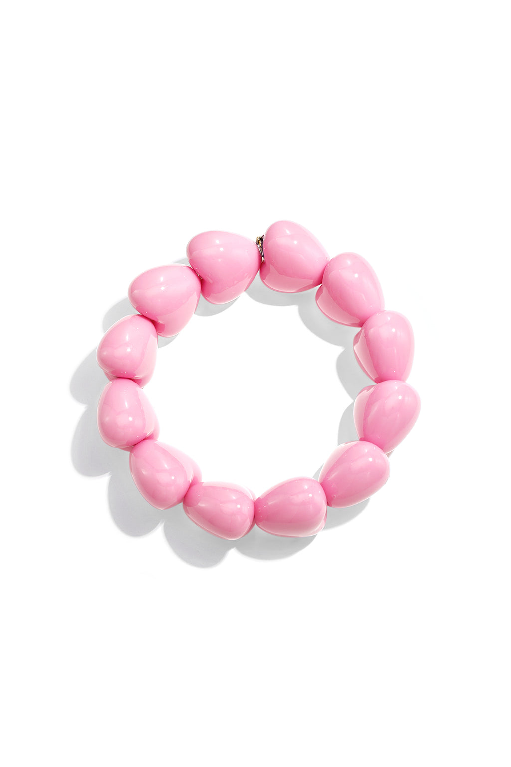 Bracelet avec de grosses perles en forme de cœur