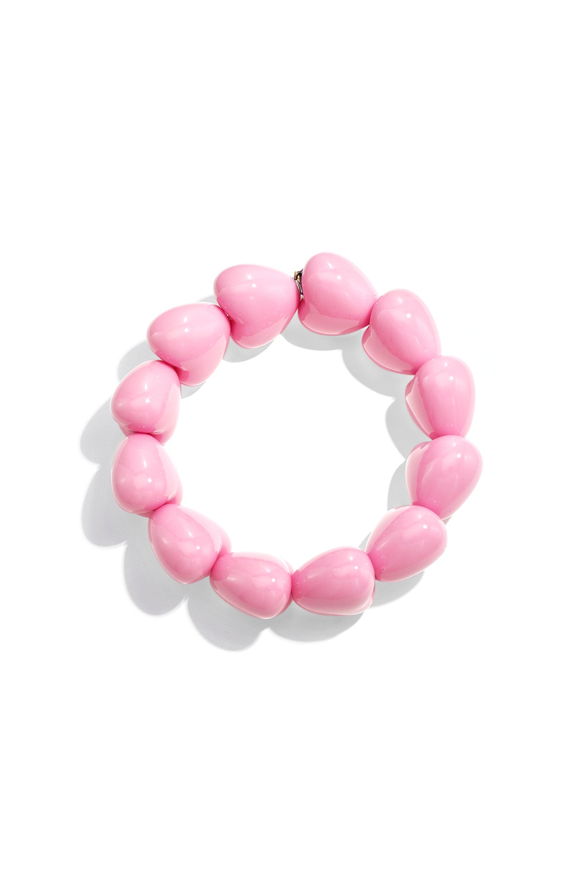 Bracelet avec de grosses perles en forme de cœur