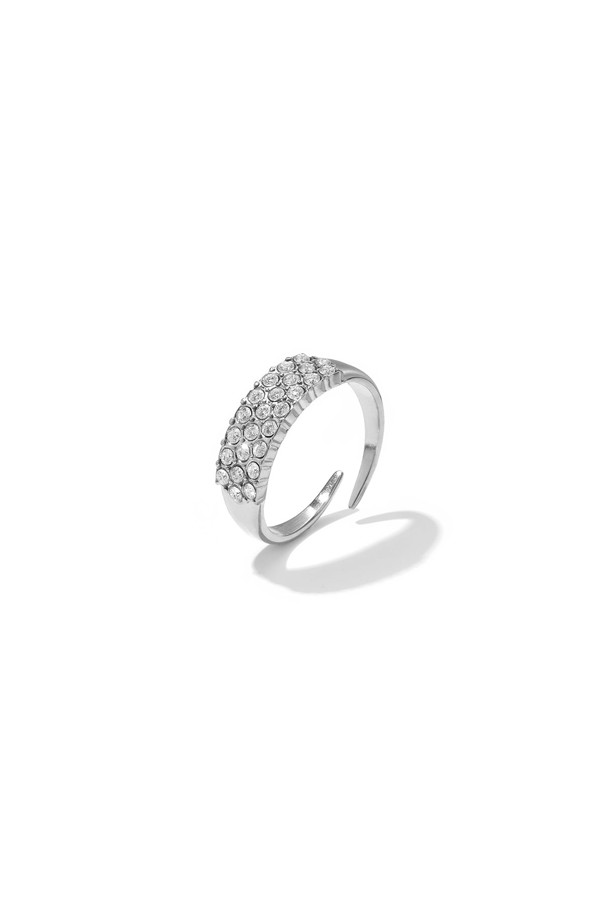 Bague ajustable ornée de strass