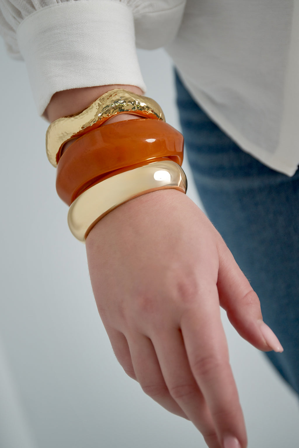 Bracelet jonc courbe doré