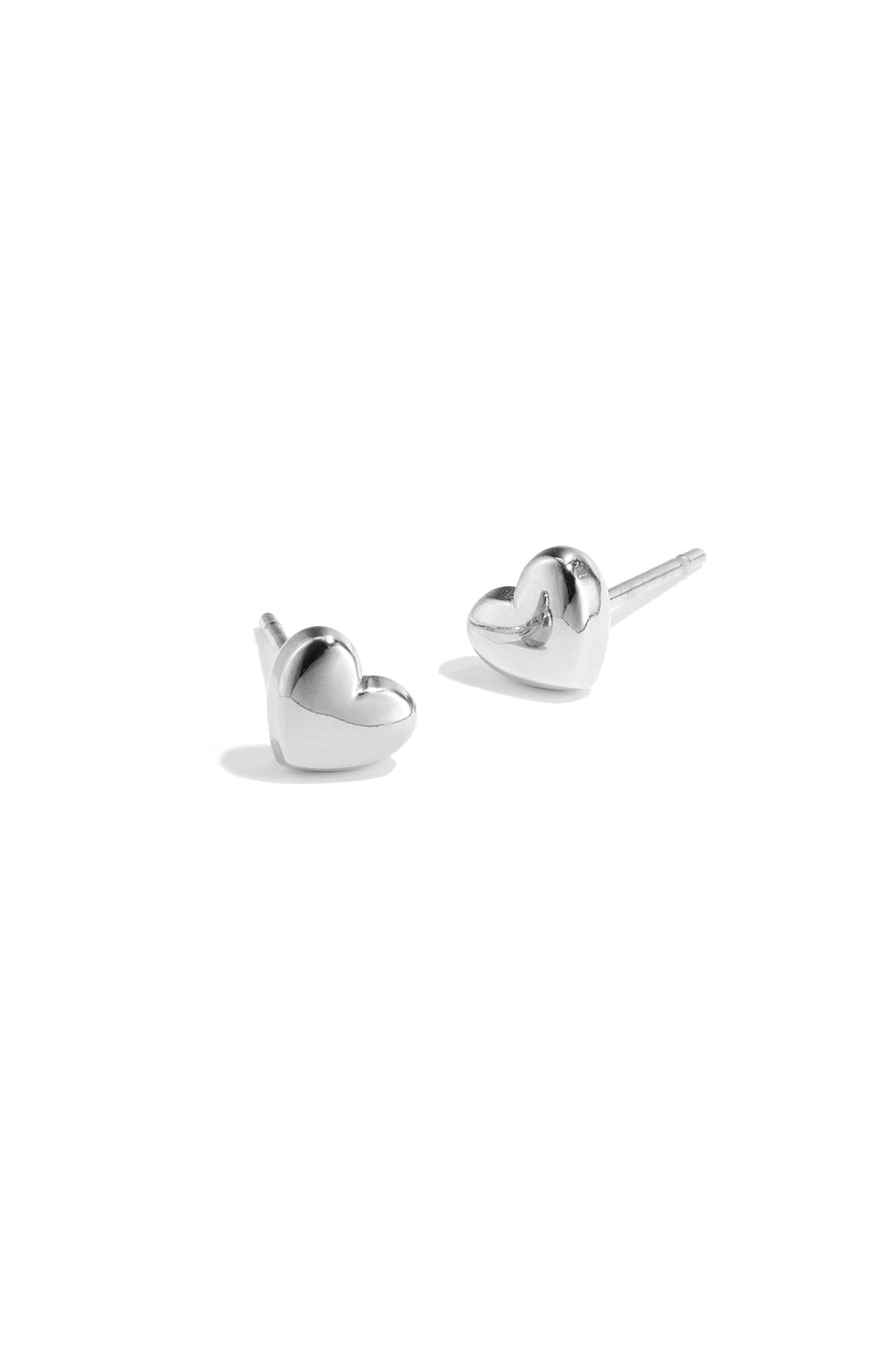 Boucles d'oreilles Bold Heart en acier inoxydable