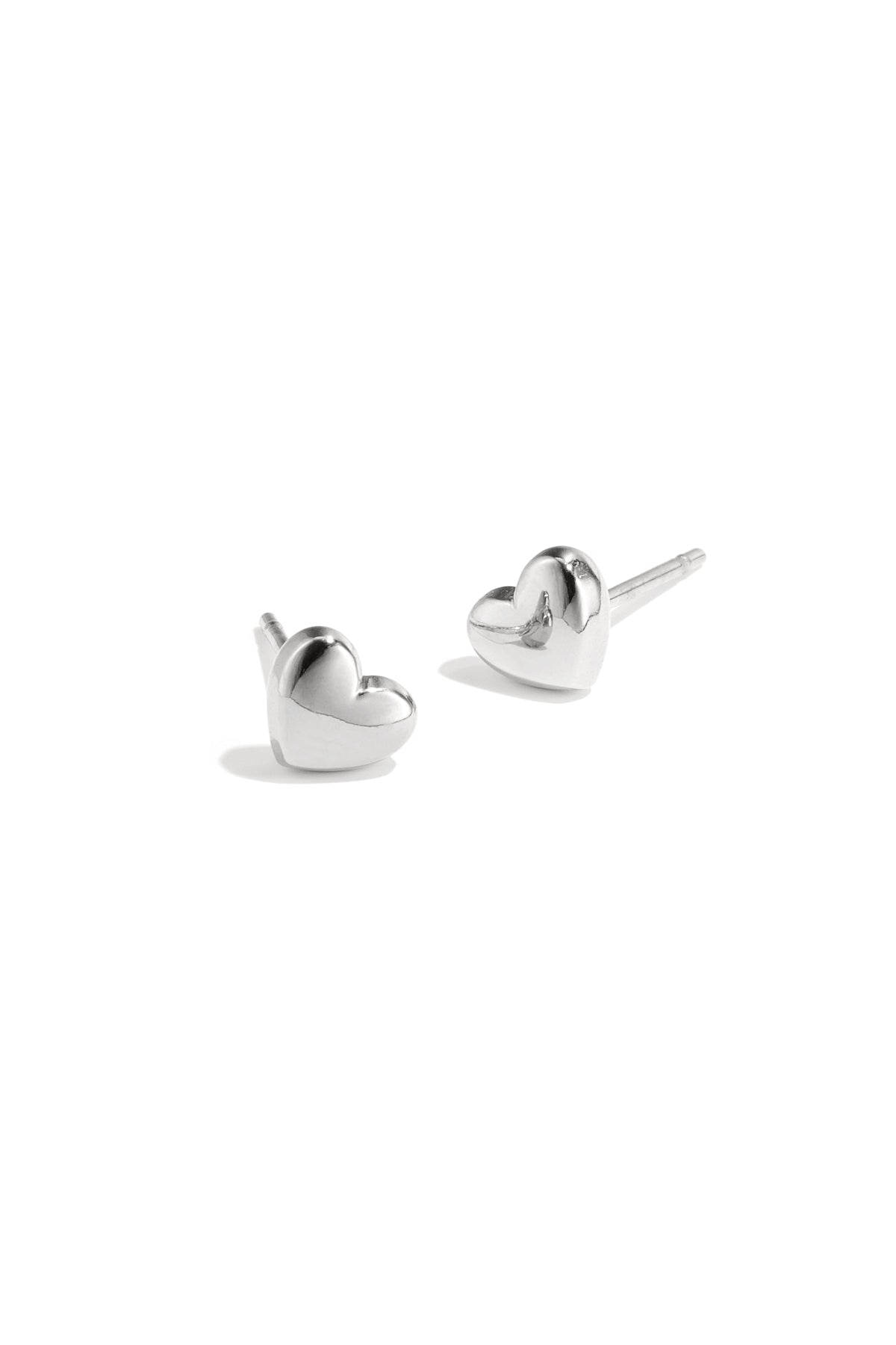 Boucles d'oreilles Bold Heart en acier inoxydable