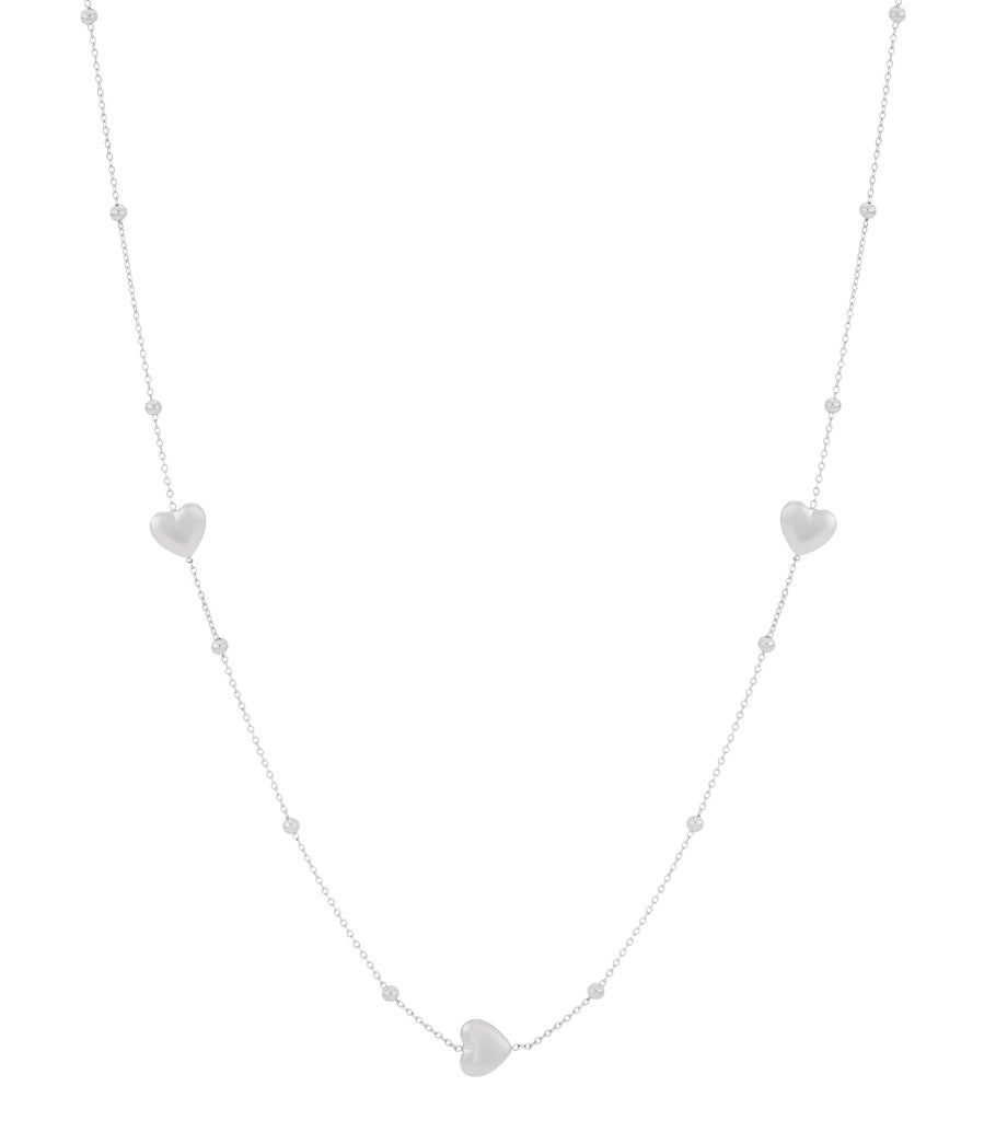 Collier long en forme de cœur