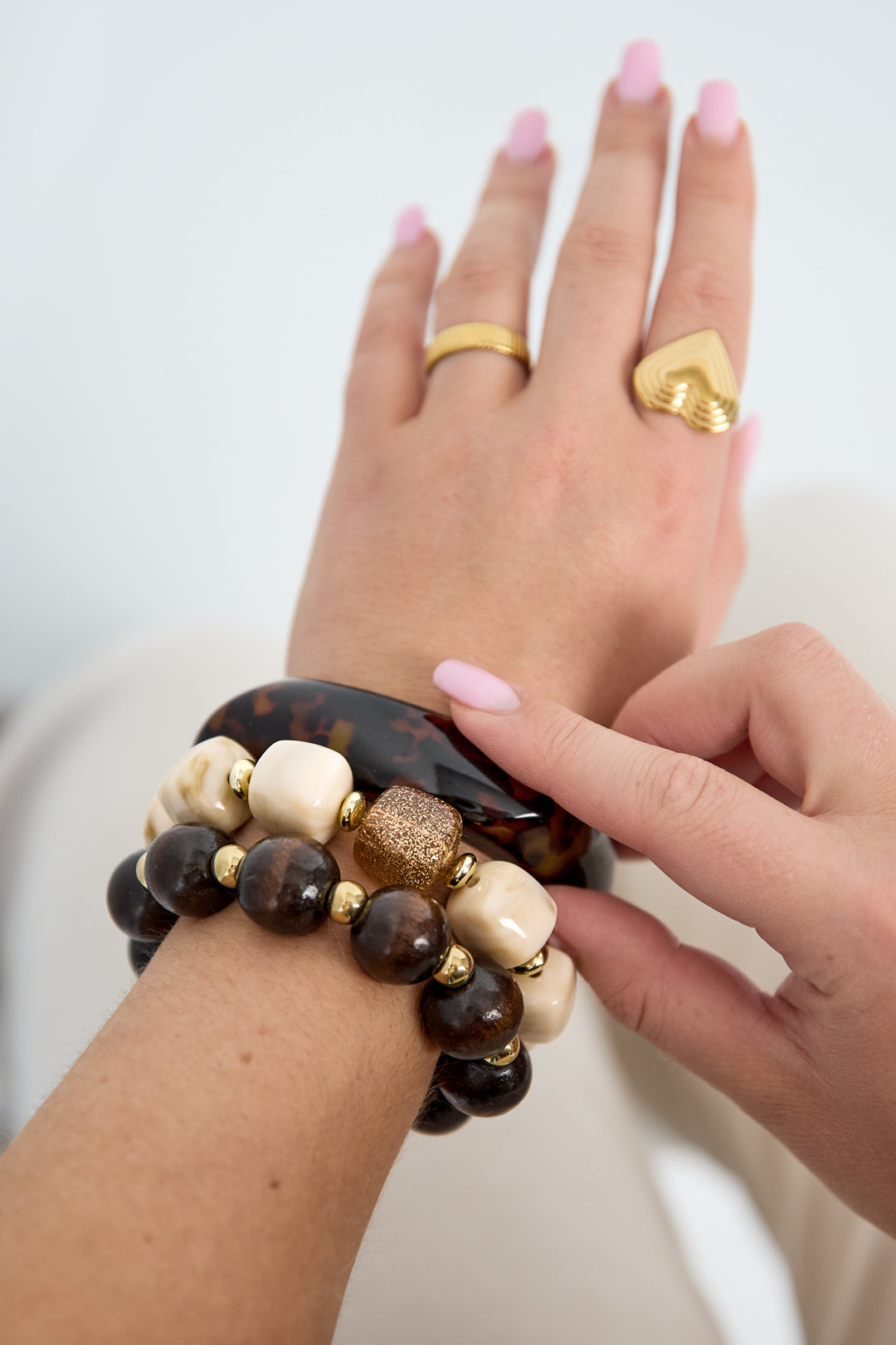 Bracelet de perles avec une perle scintillante remarquable