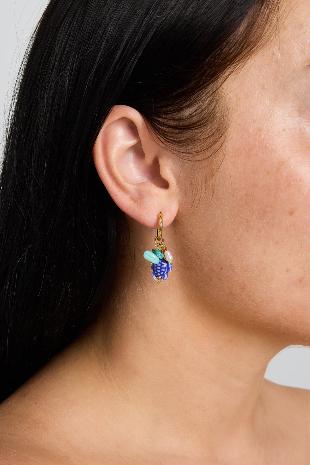 Boucles d'oreilles en acier inoxydable plaqué or 14 carats, motif animaux, collection romantique pour les vacances, les fêtes et les réunions. Bijoux pour femmes.