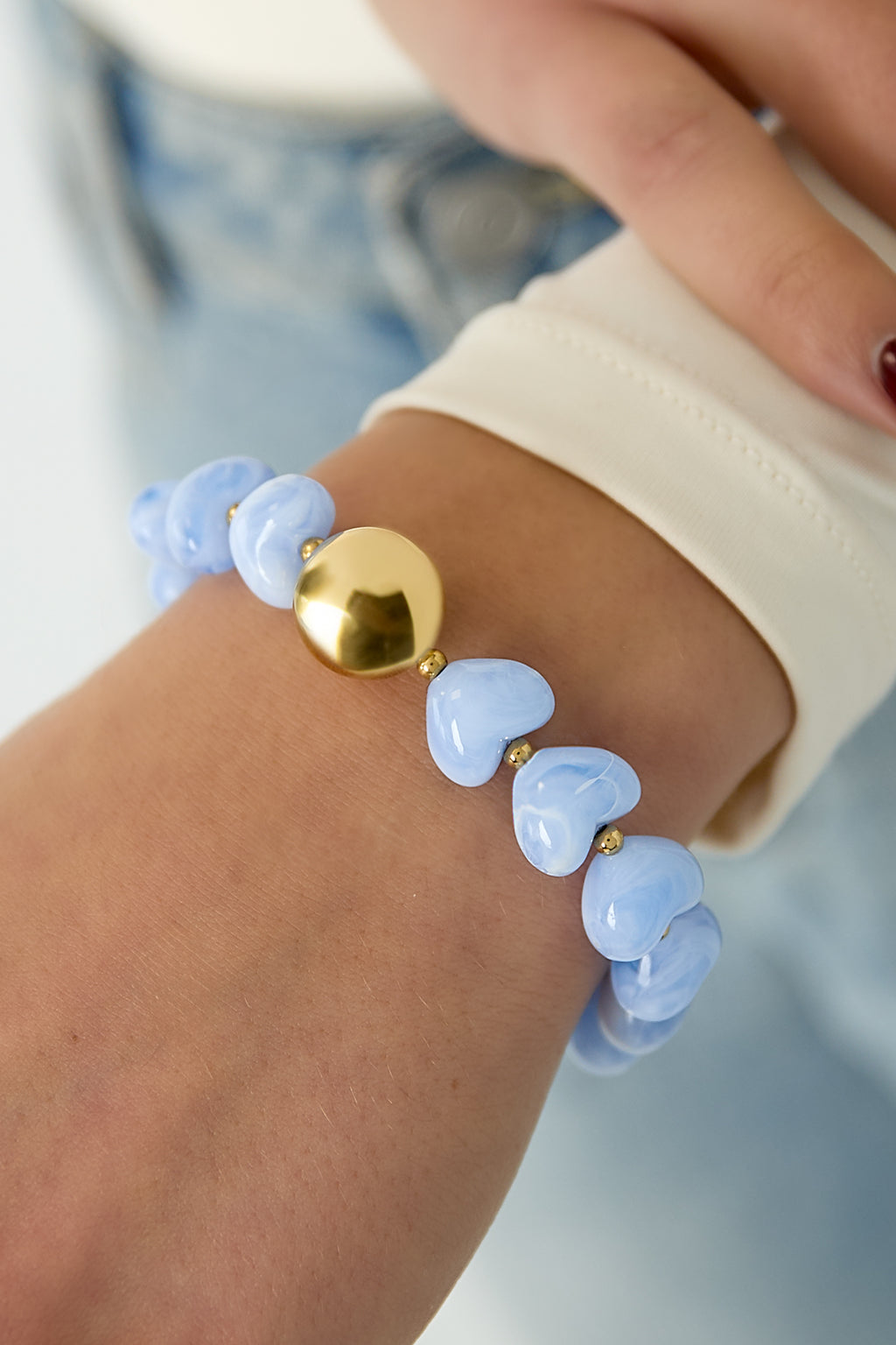 Bracelet statement orné de perles en forme de cœur